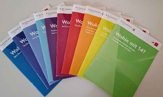 Bild schulspezifische Broschüren